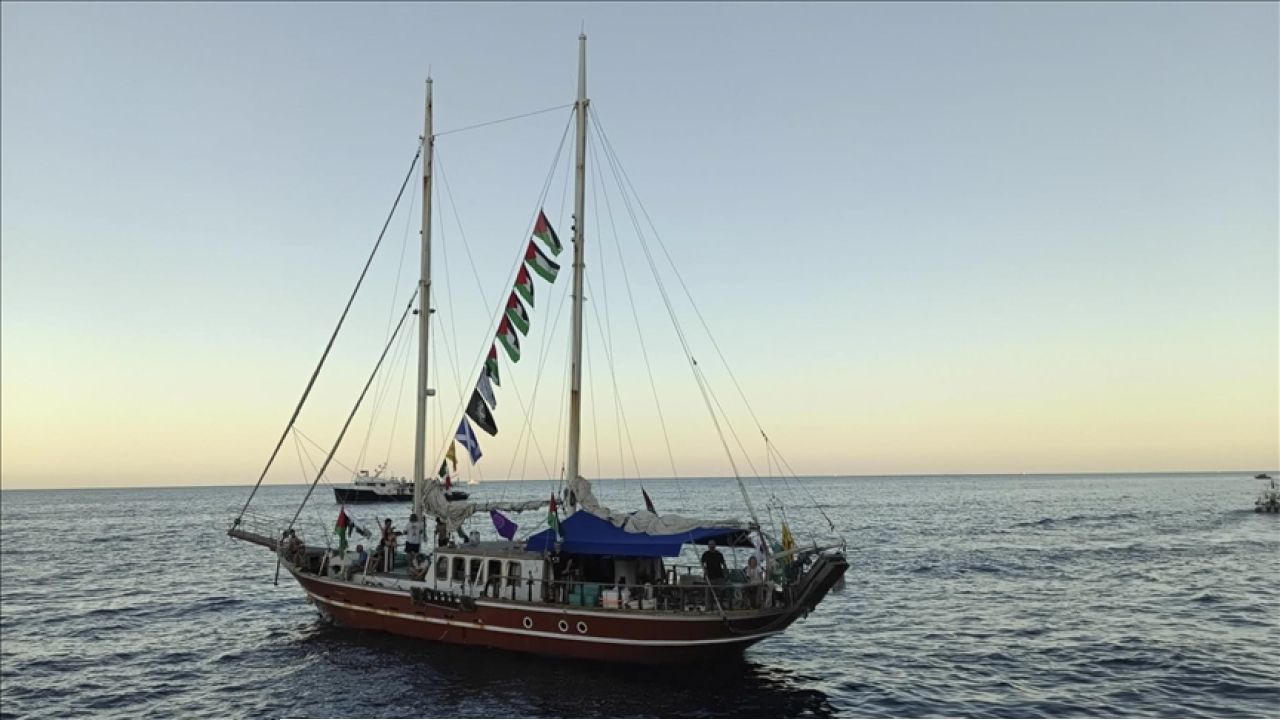 গাজার উদ্দেশ্যে সুমুদ ফ্লোটিলার অগ্রযাত্রায় ইসরায়েলি জাহাজের ইলেকট্রনিক হামলা