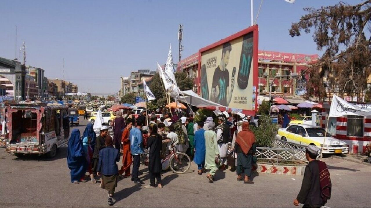 আফগানিস্তানে সামাজিক যোগাযোগমাধ্যমগুলোর অ্যাক্সেস নিয়ন্ত্রিত