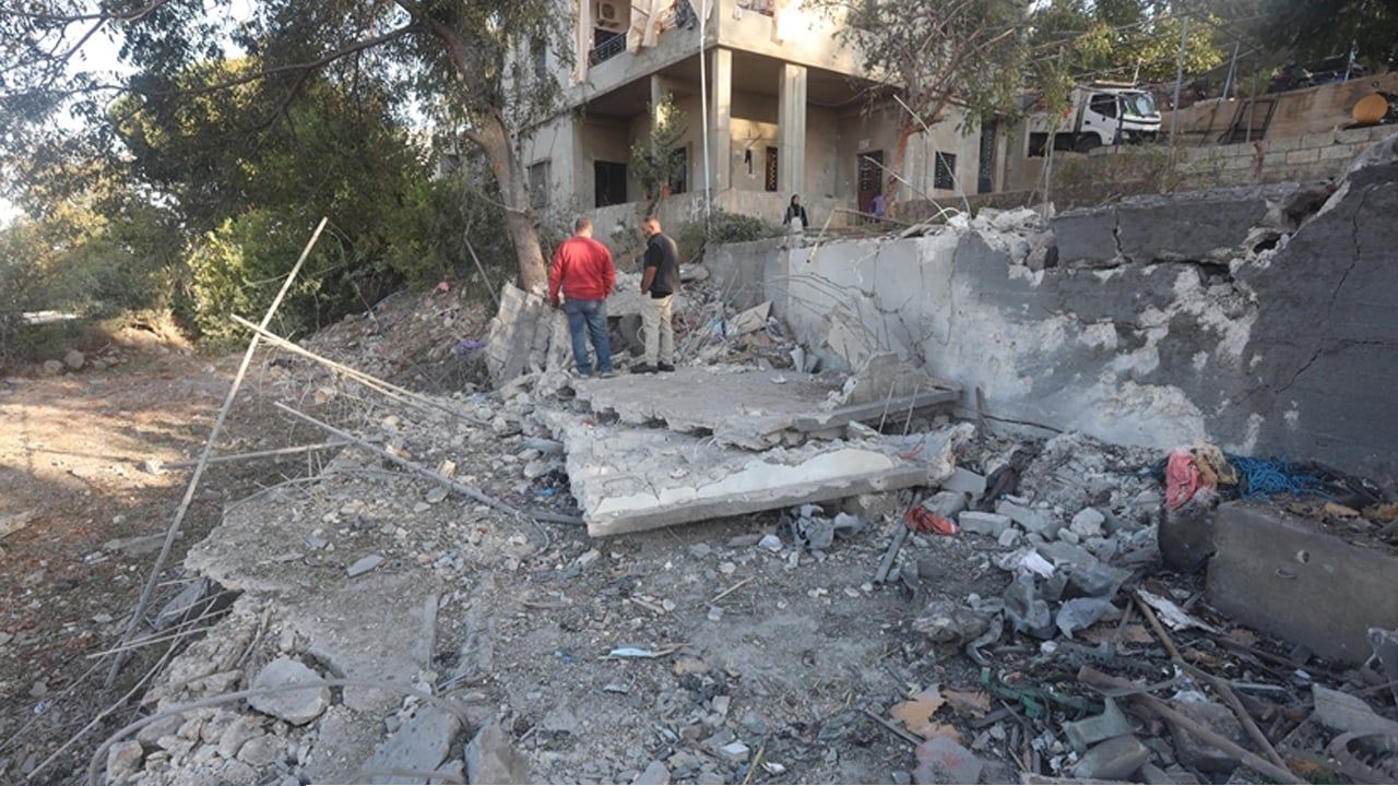 লেবাননে ইসরাইলি ড্রোন হামলায় চারজন নিহত, আহত তিন