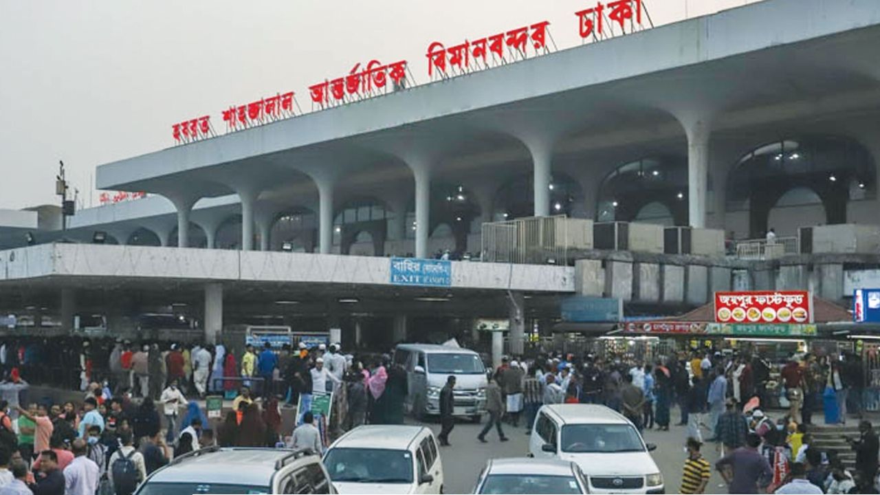 শাহজালাল বিমানবন্দরে যাত্রীর লাগেজে ১,৬৪০ ইয়াবা, এভিসেকের হাতে আটক