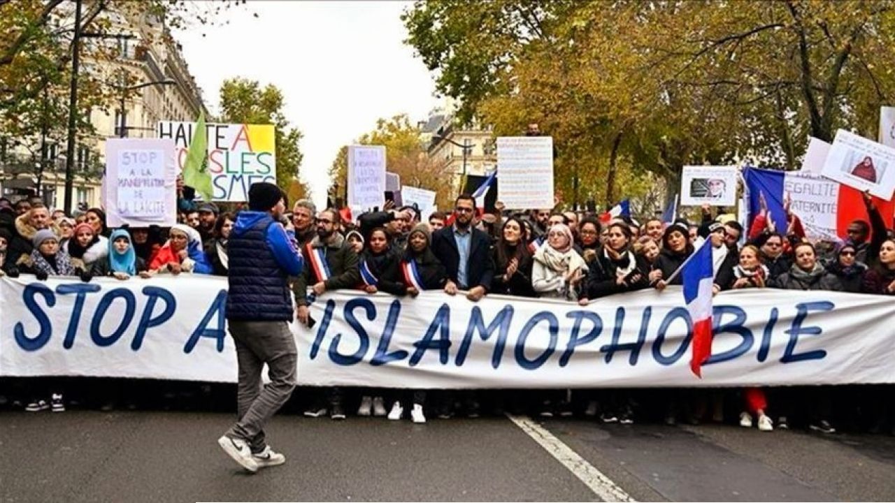 ফ্রান্সের মুসলমানদের তথ্য ইসরাইলকে সরবরাহের অভিযোগে তদন্ত দাবী