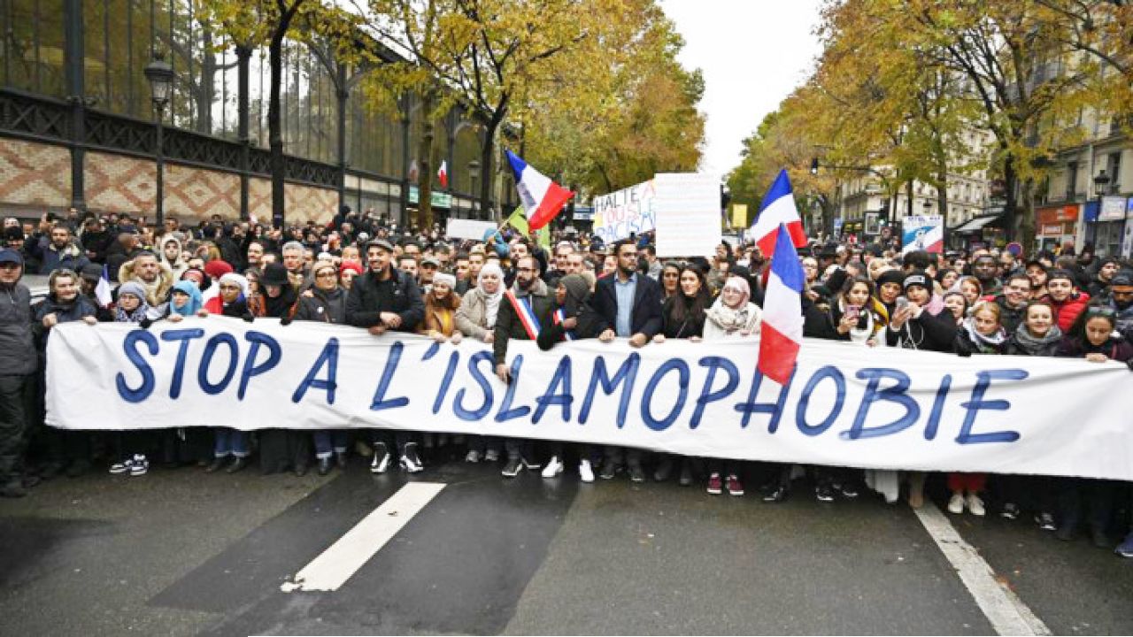 ইউরোপে ইসলামোফোবিয়া রিপোর্ট ২০২৪: প্রাতিষ্ঠানিক রূপ নিচ্ছে মুসলিম বিদ্বেষ