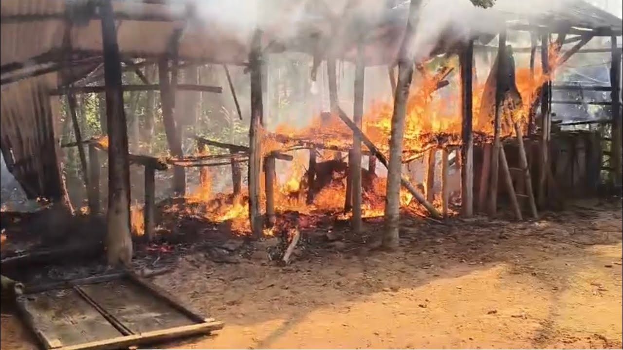 পূজায় চাঁদা দিতে অস্বীকৃতির জেরে ত্রিপুরায় মসজিদ ও মুসলিম বসতিতে অগ্নিসংযোগ