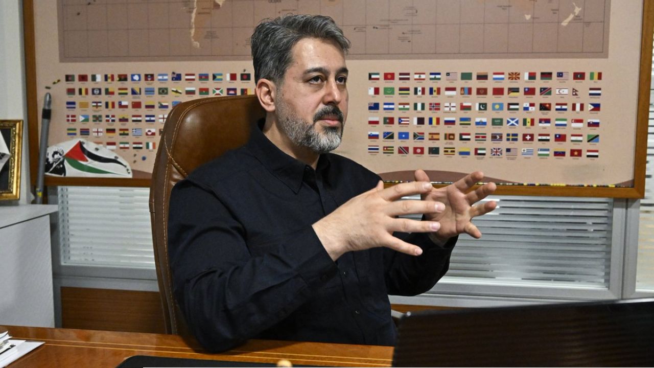 বিশ্বব্যাপী এলজিবিটি প্রোপাগান্ডা: টার্গেট যখন শিশু ও যুবসমাজ