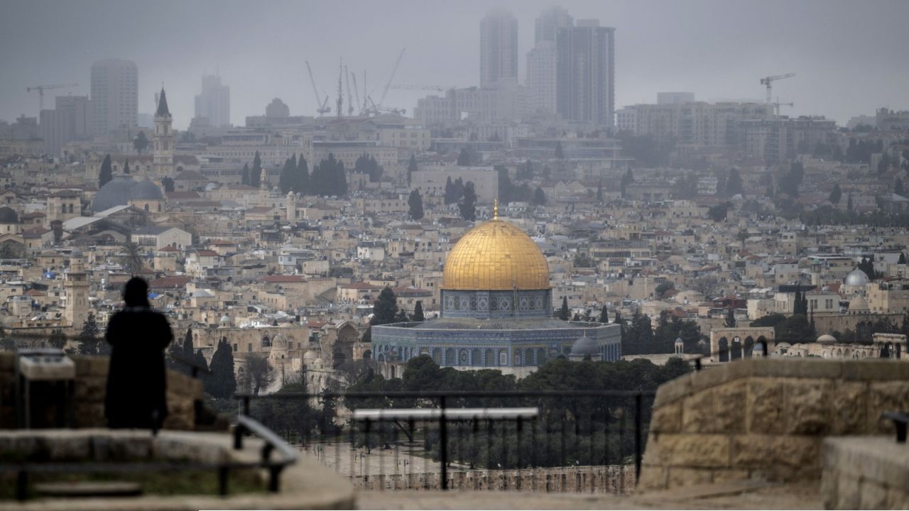 মাসজিদুল আকসা জবরদখলের অপচেষ্টা: ১১৮৭ সালের পর দীর্ঘতম অবরোধ