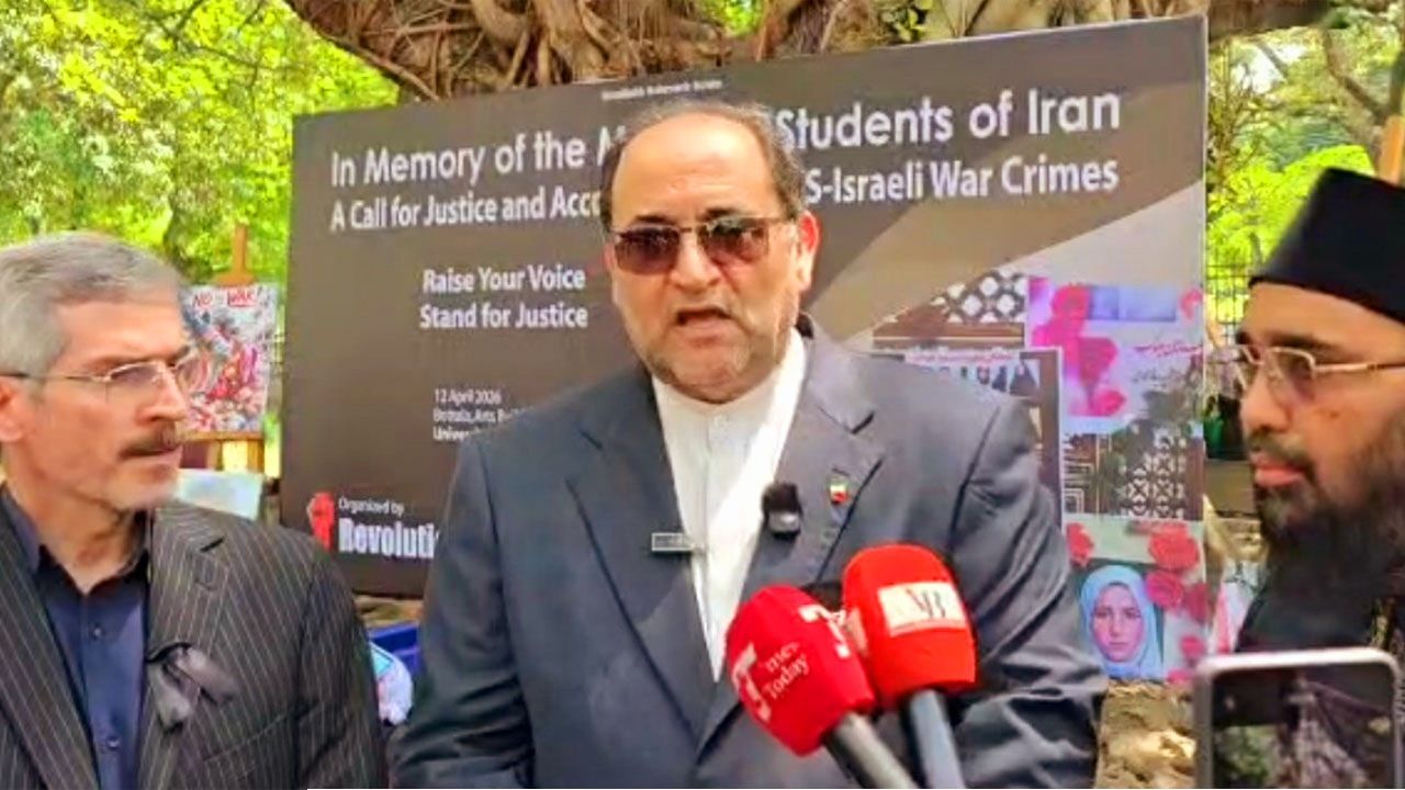 হরমুজ প্রণালিতে আটকা বাংলাদেশি জাহাজ দ্রুত চলাচল শুরু করবে: ইরানি রাষ্ট্রদূত