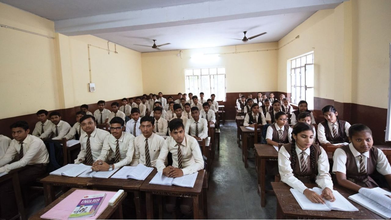 রাজস্থানে ৩ শতাধিক শিক্ষার্থীর শিক্ষাজীবন বিপন্ন: আইনের মারপ্যাঁচে বন্ধ হলো মিশনারি স্কুল