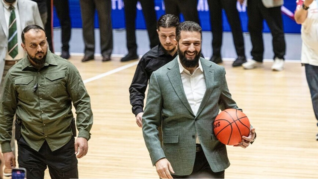 ক্রীড়া কমপ্লেক্স উদ্বোধনে সংস্কৃতির পরিপন্থী অনুষ্ঠানের কড়া সমালোচনা প্রেসিডেন্ট আহমেদ আল-শারা’র