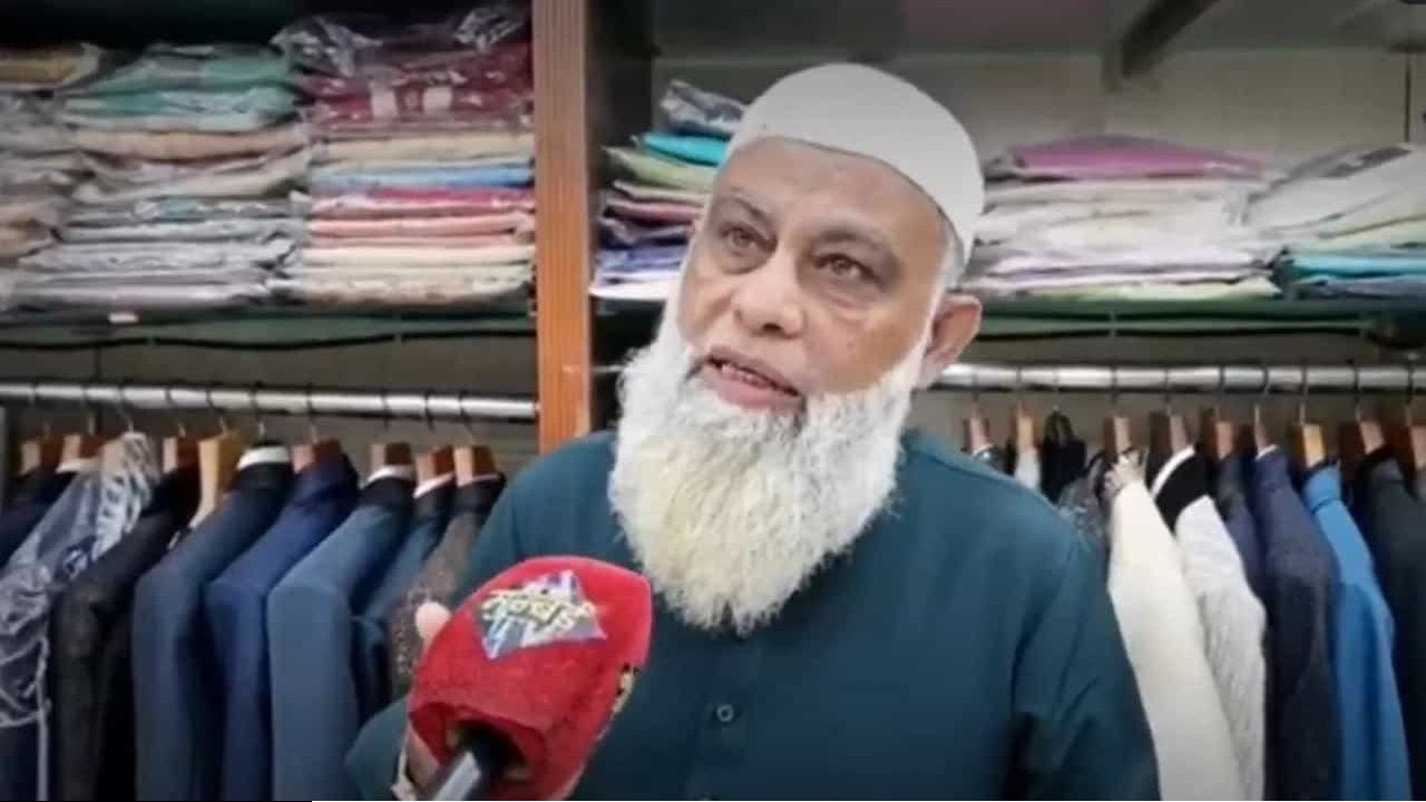 মুম্বাইতে টুপি-দাড়ি থাকায় মুসলিম ব্যবসায়ীকে হেনস্তা: থানা ঘেরাও করল উগ্র হিন্দুত্ববাদী জনতা