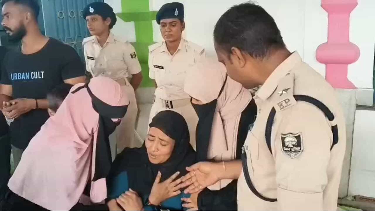 বিহারের গোপালগঞ্জে মসজিদের ভেতরে ইমামকে কুপিয়ে হত্যা, তদন্তে পুলিশ