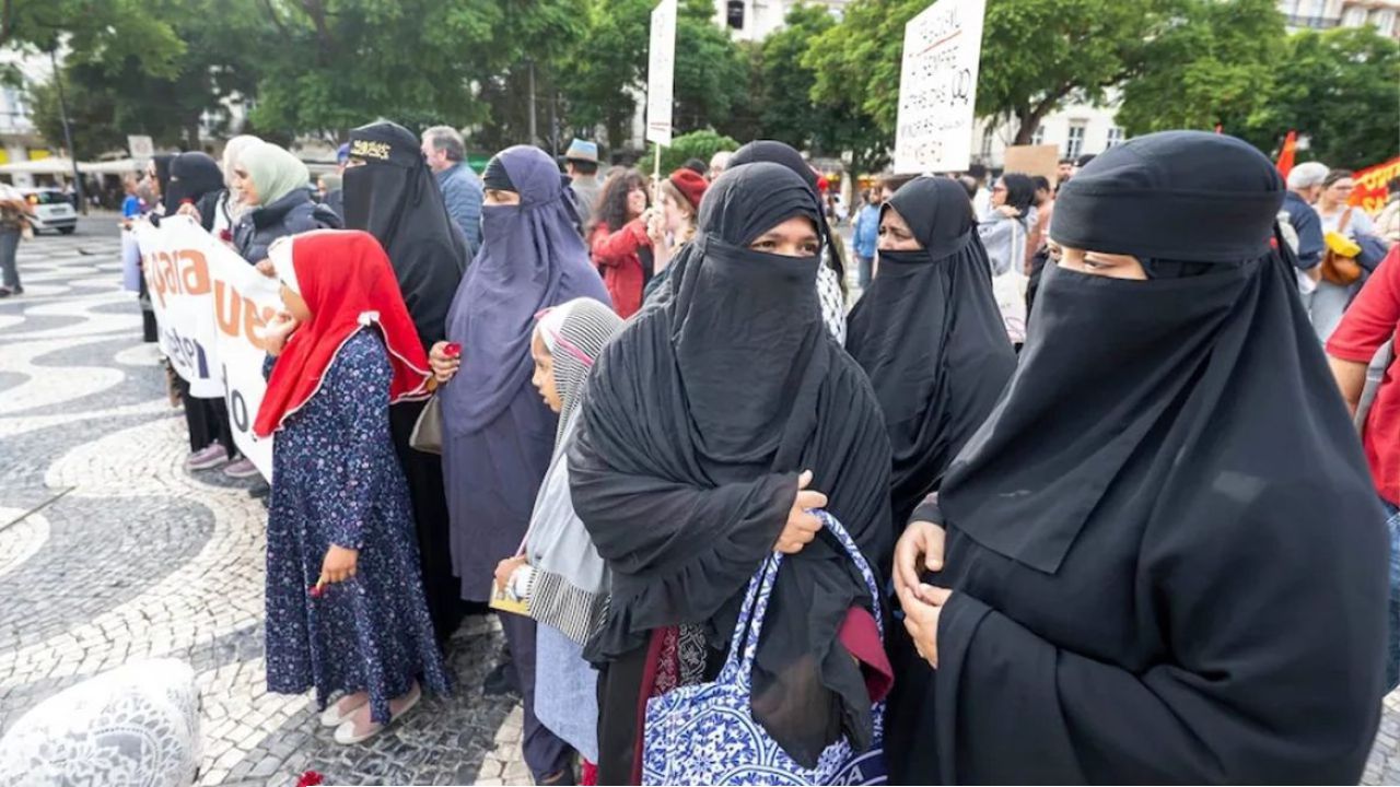 পর্তুগালে প্রকাশ্যে বোরকা ও নিকাব নিষিদ্ধ: মুসলিম অধিকার ও ধর্মীয় স্বাধীনতায় নতুন আঘাত
