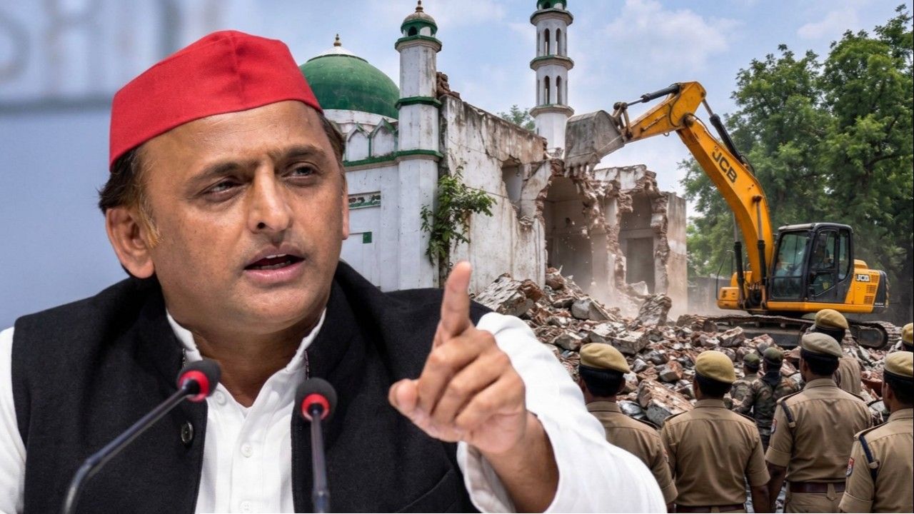 উত্তরপ্রদেশে প্রাচীন মসজিদ ভাঙা ঘিরে তোলপাড়, তোপের মুখে যোগী সরকার
