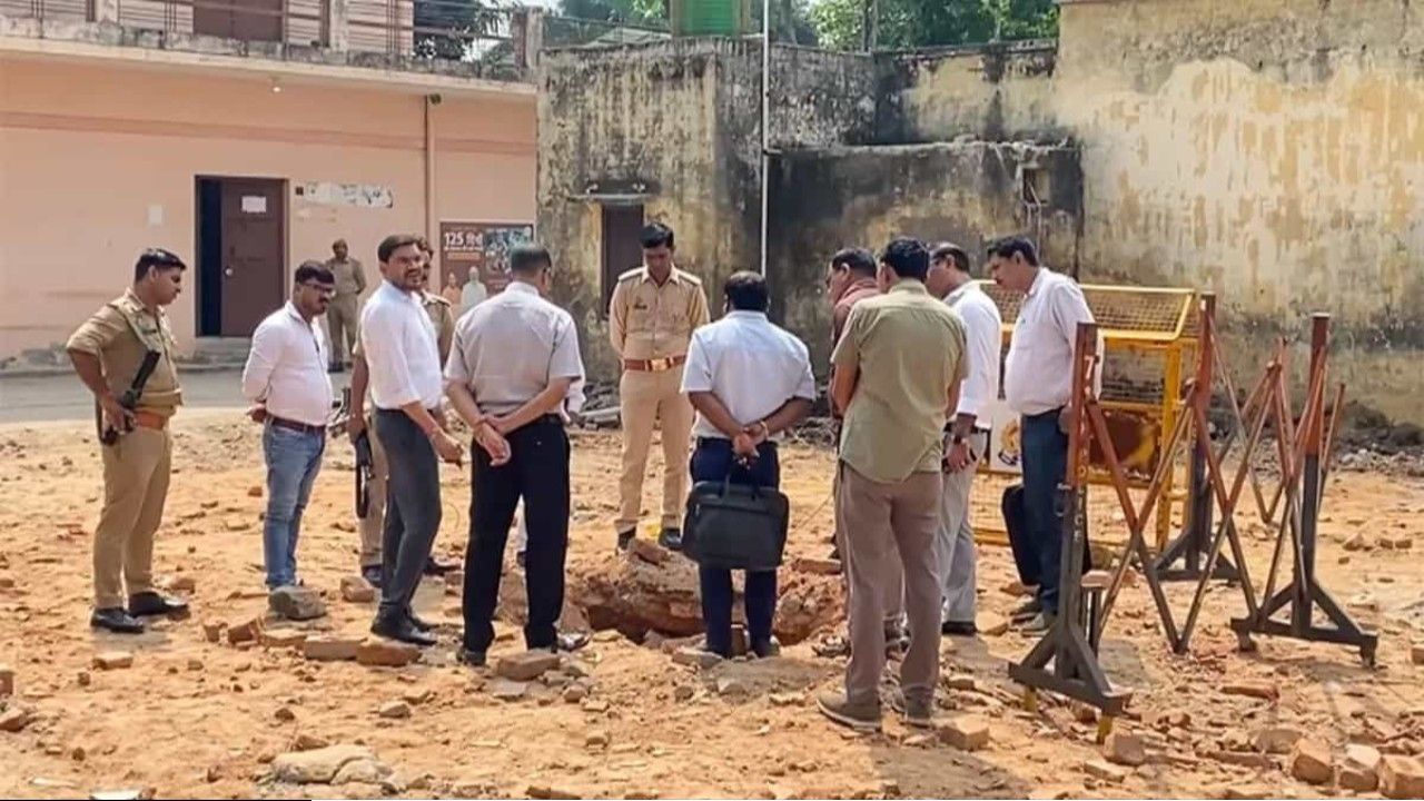 সাহারানপুরে গুঁড়িয়ে দেওয়া মসজিদের ২০০ বছরের প্রাচীন কূপ নিয়ে নতুন ষড়যন্ত্রের আশঙ্কা