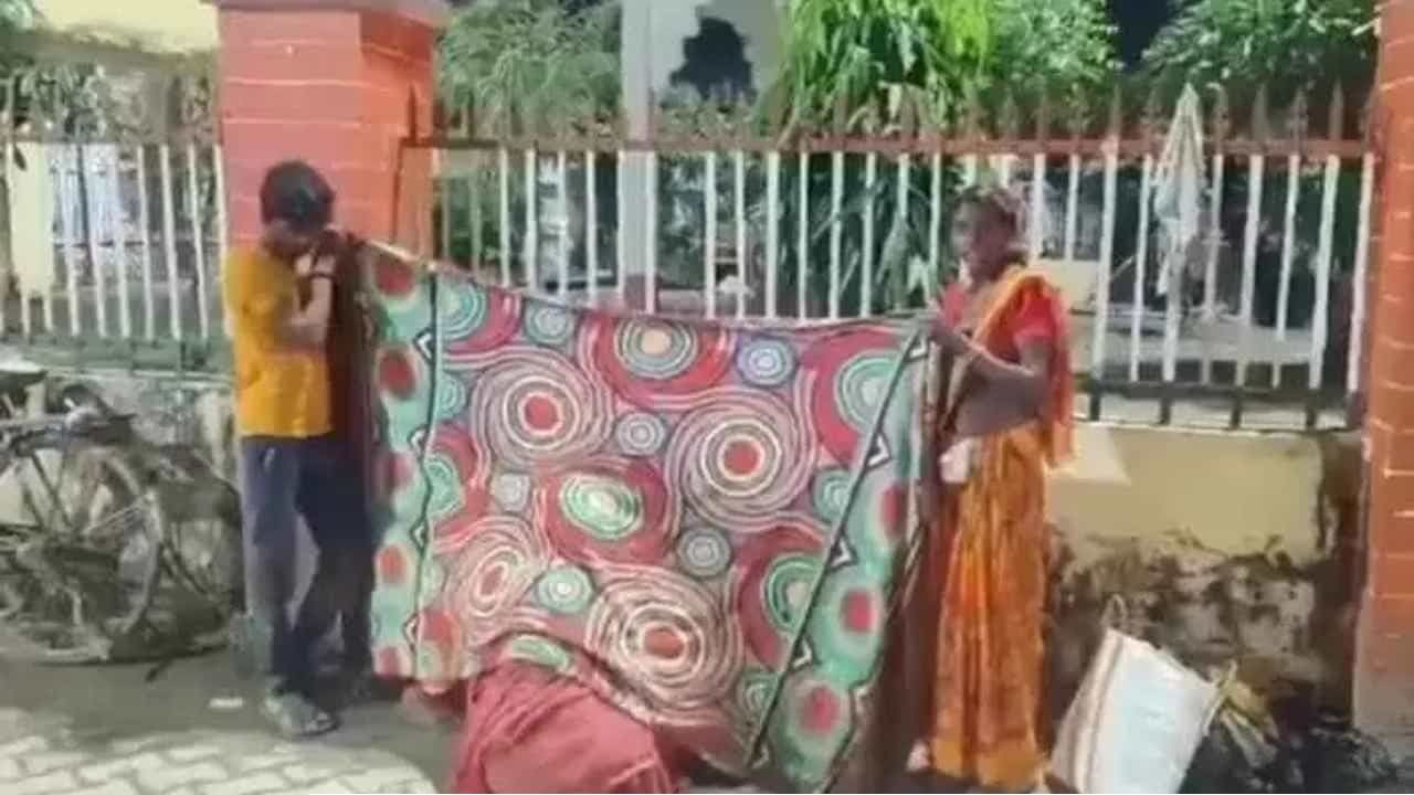 ভারতে হাসপাতালের অবহেলায় সড়কেই সন্তান প্রসব দলিত প্রসূতির